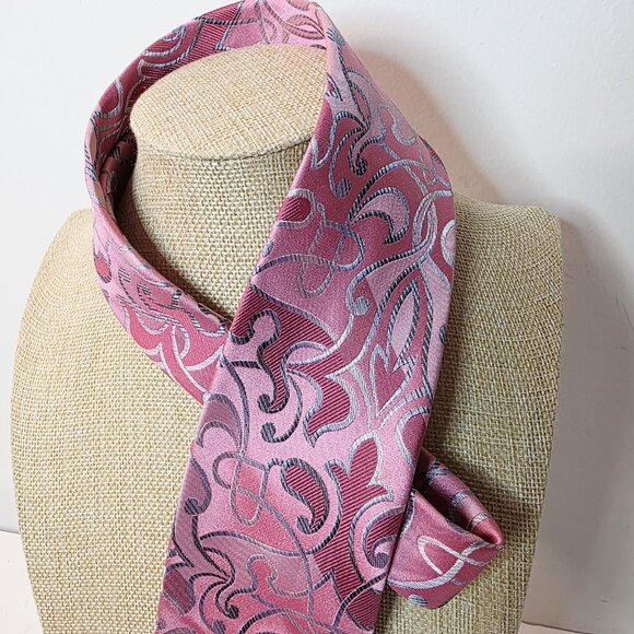 Covington Men’s Jacquard Paisley Grey Pink Silk Tie 60" x 3.5" Necktie - Picture 3 of 5